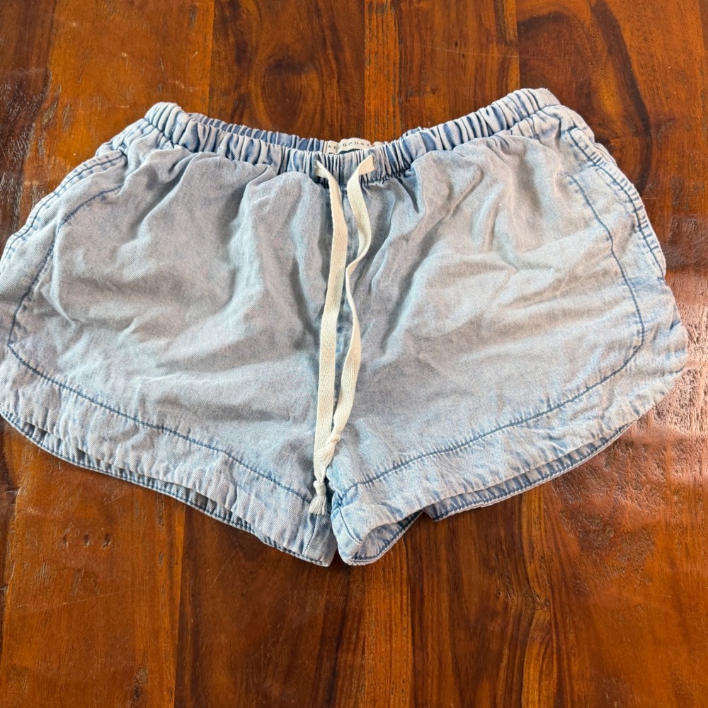 Aeropostale Womens XS Light Wash Tencel Cotton Dolphin Shorts Drawstring Blue